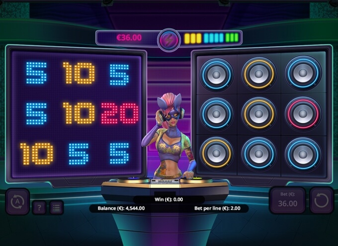 Скриншот слота Miami Multiplier от Hacksaw Gaming