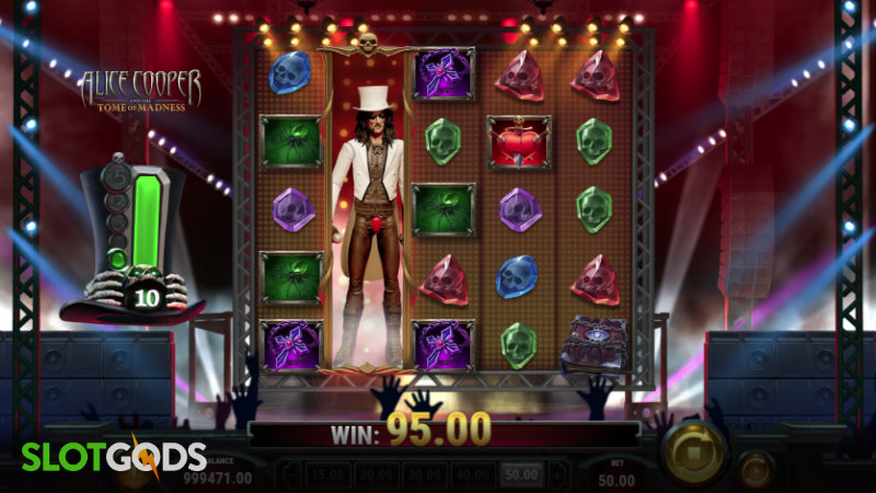 Скриншот слота Alice Cooper and the Tome of Madness от iSoftBet